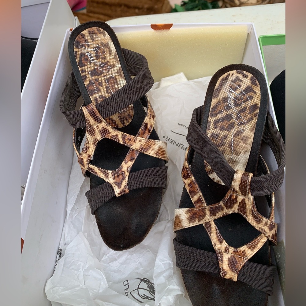 Donald Pliner cheetah print wedges